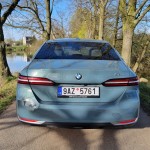 bmw-5-2024-4
