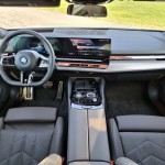 bmw-i5-2024-26