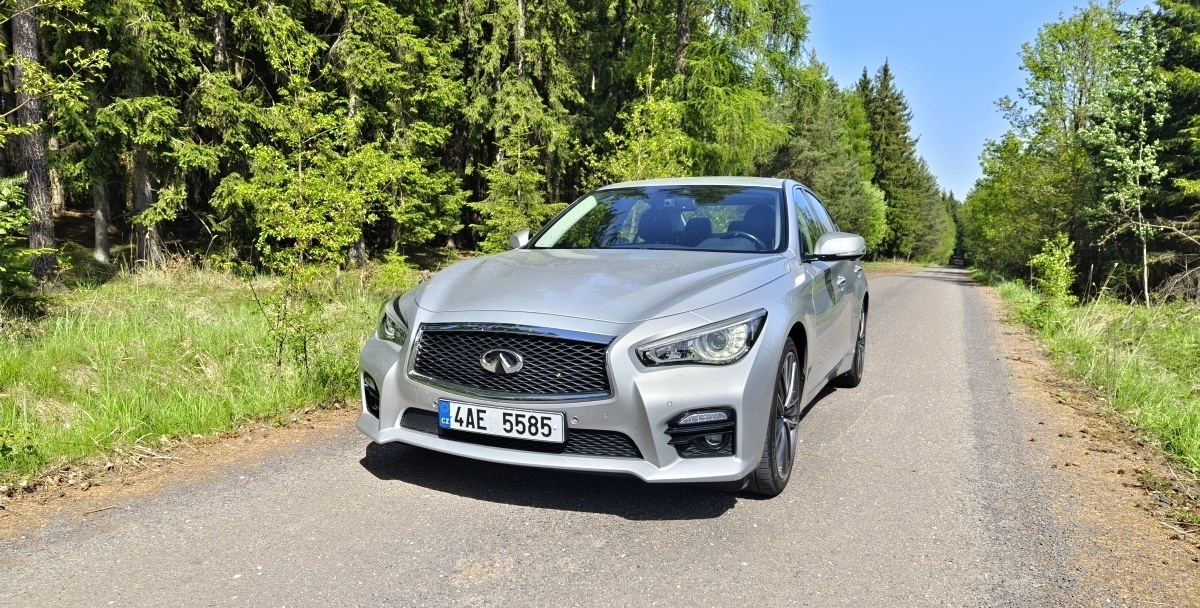 infiniti-q50-2