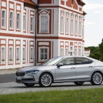 13_skoda_superb_hatch_df7c8c20