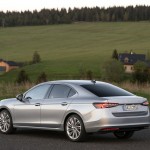 38_skoda_superb_hatch_57b26d88