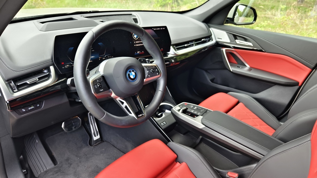 bmw-x1-2024-19