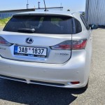 lexus-ct-28