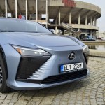 lexus-rz-2024-10