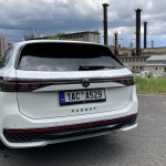 volkswagen-passat-2024-38