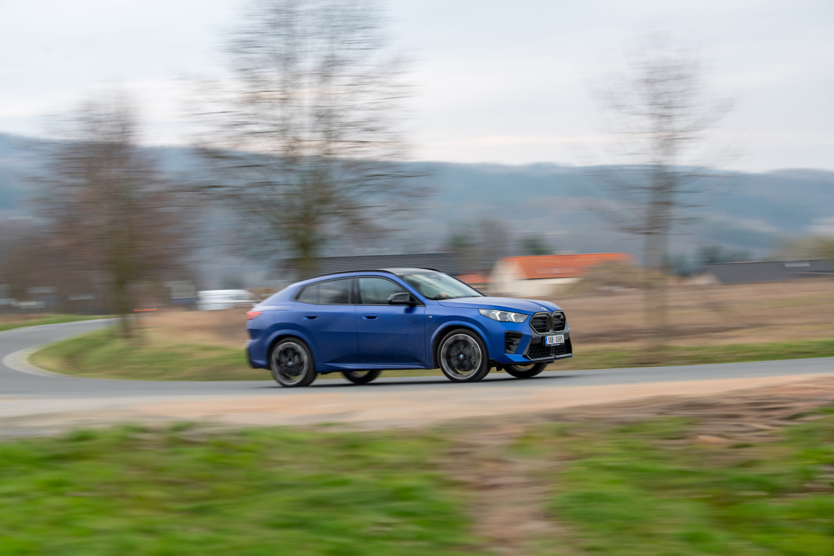 p90542959_highres_bmw-x2-03-2024