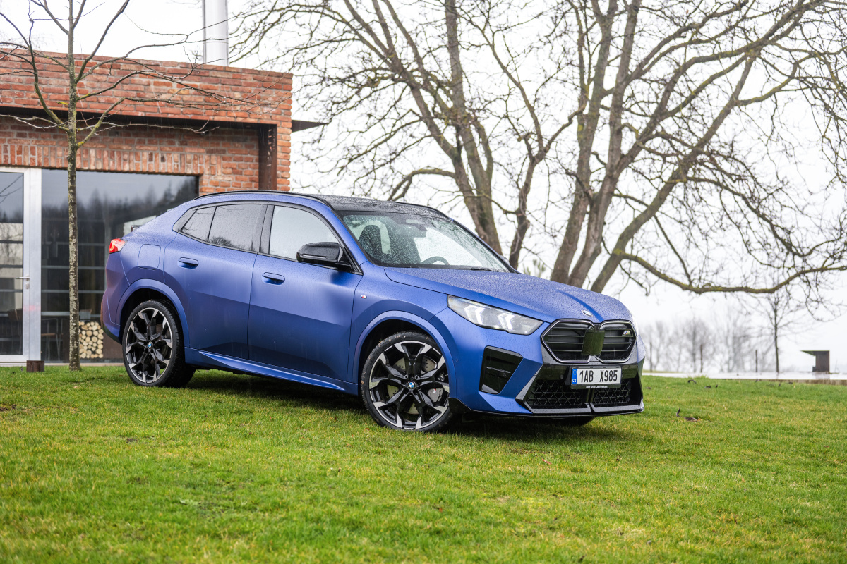 p90542961_highres_bmw-x2-03-2024