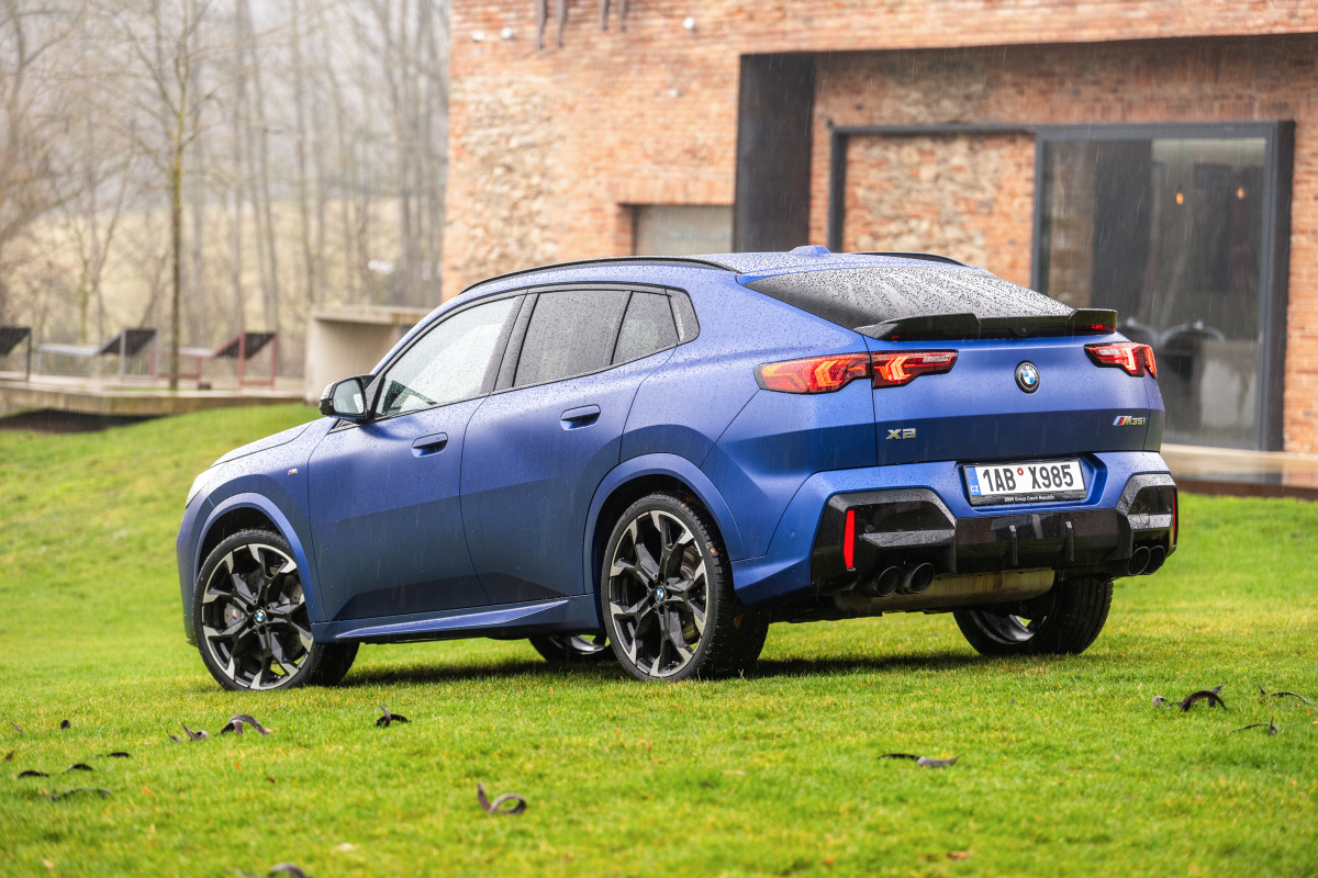 p90542965_highres_bmw-x2-03-2024