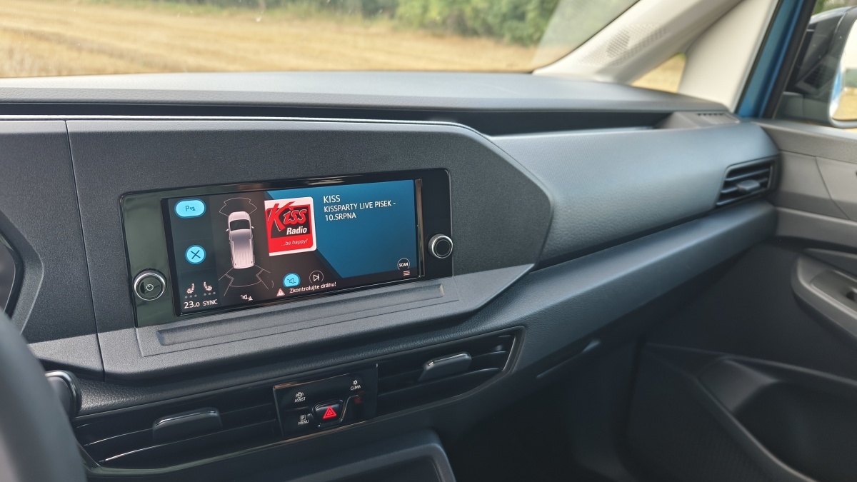 volkswagen-caddy-california-2024-22