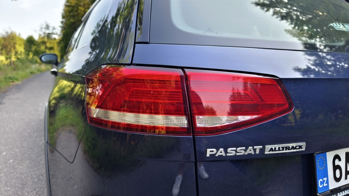 volkswagen-passat-b8-25