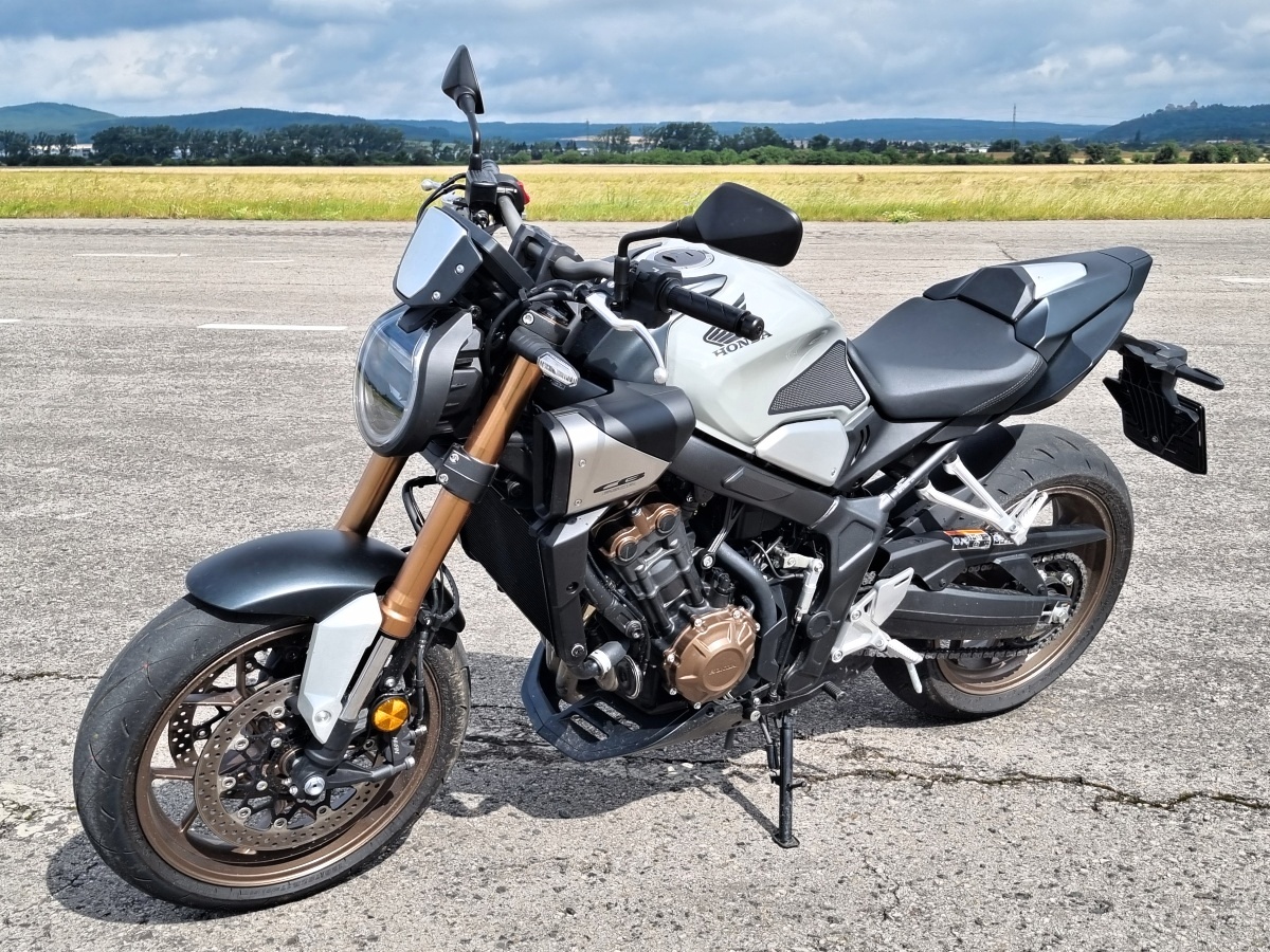 honda-cb650r-2024-1