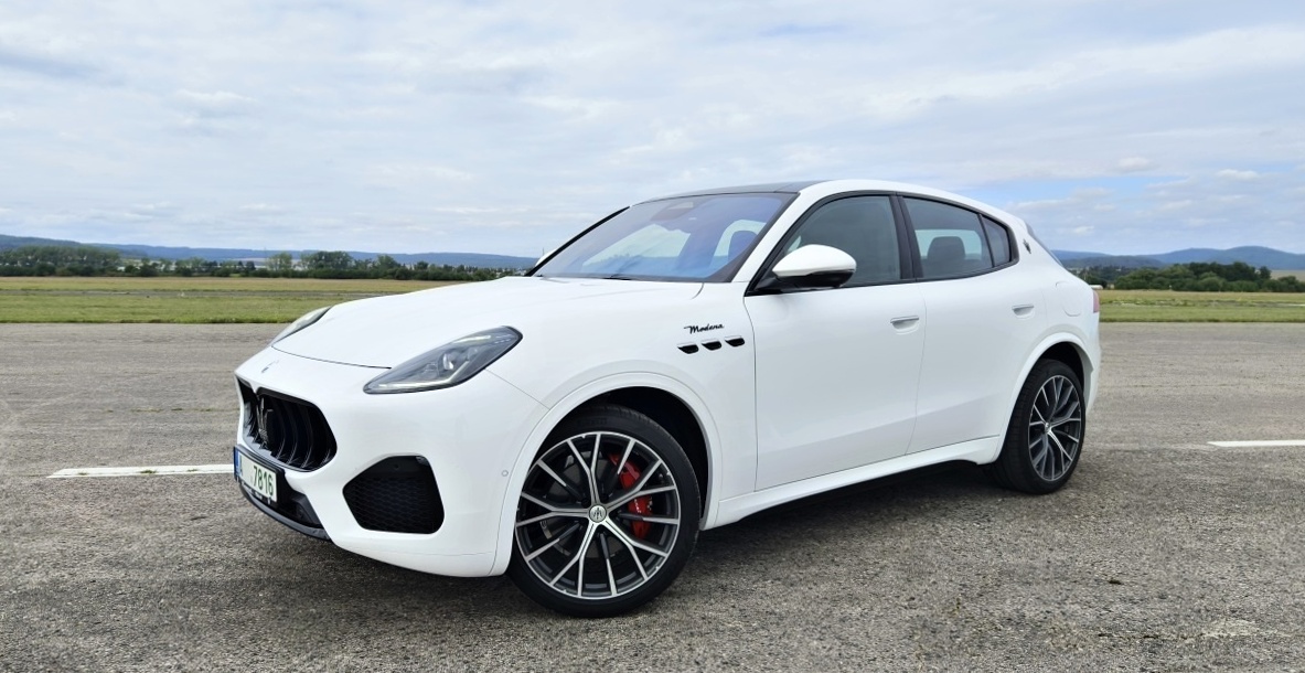 maserati-grecale-modena-2024-11