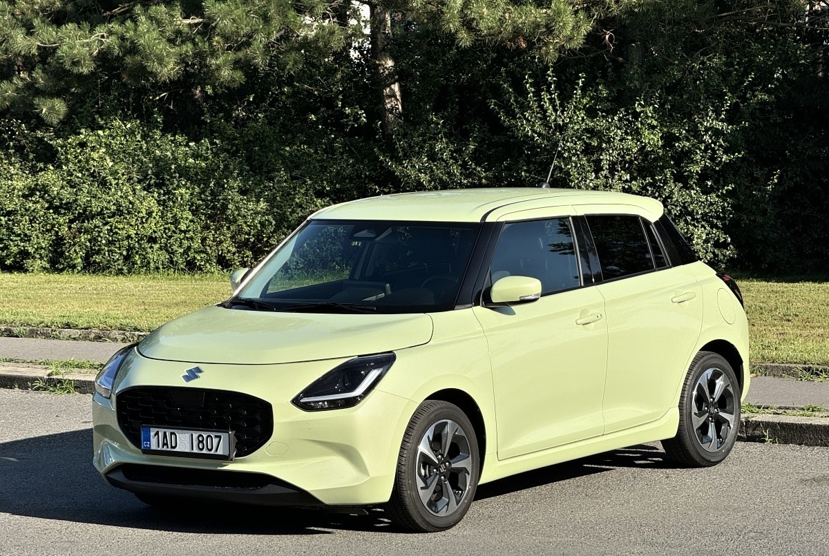 suzuki-swift-2024-11