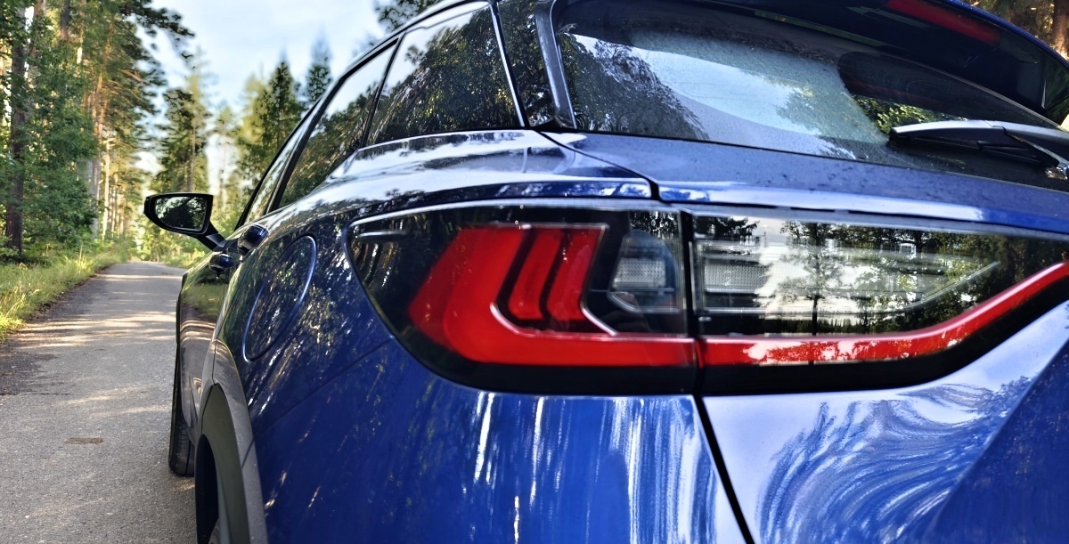 lexus-lbx-2024-29