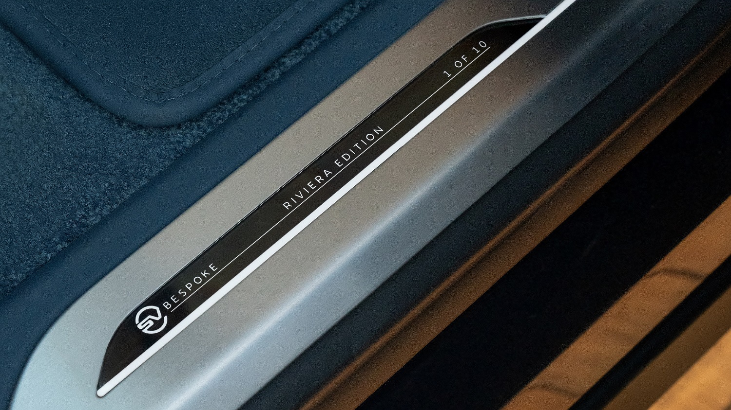 range-rover-sv-riviera_treadplate