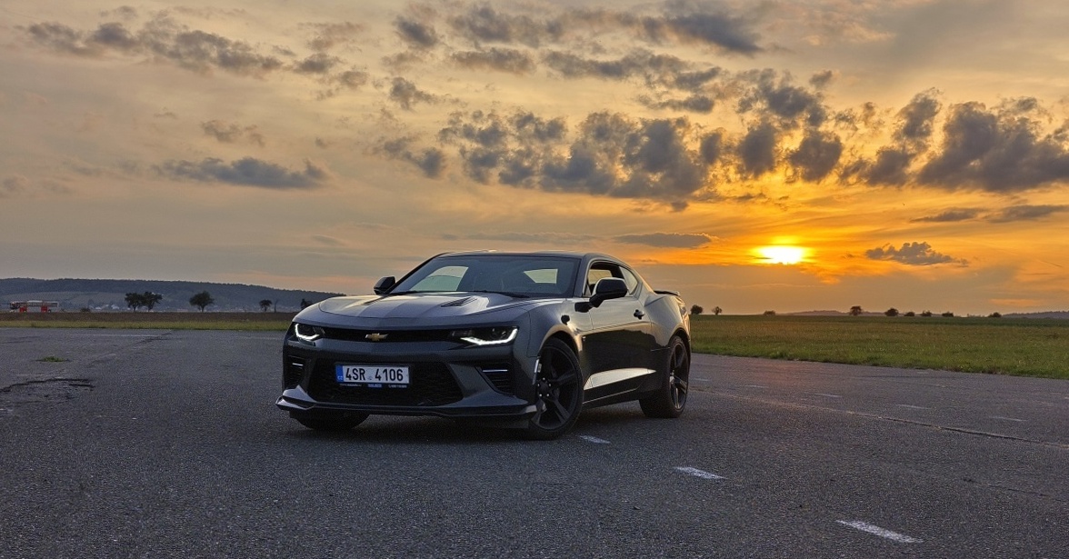 chevrolet-camaro-2020-1