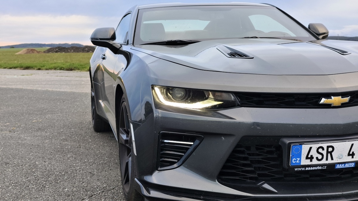 chevrolet-camaro-2020-25