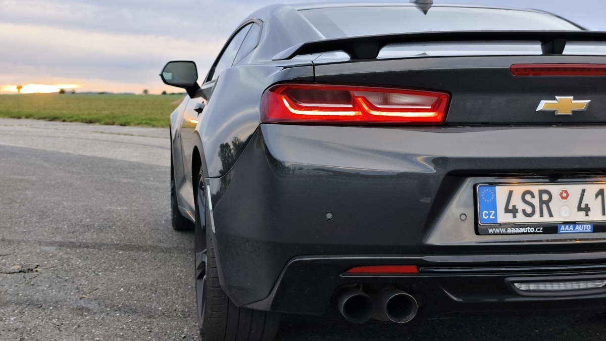chevrolet-camaro-2020-39
