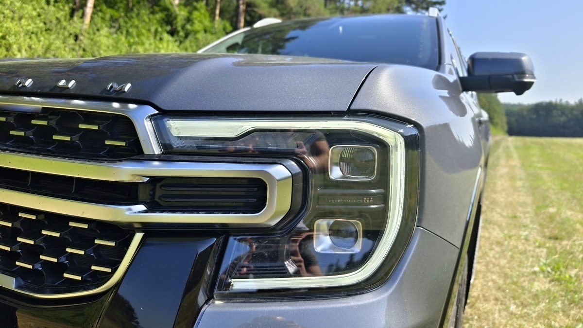 ford-ranger-platinum-2024-18