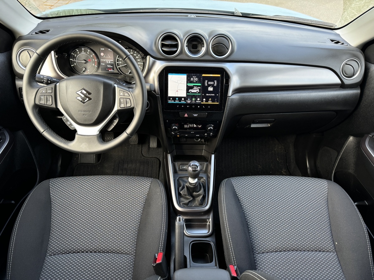 suzuki-vitara-2024-28