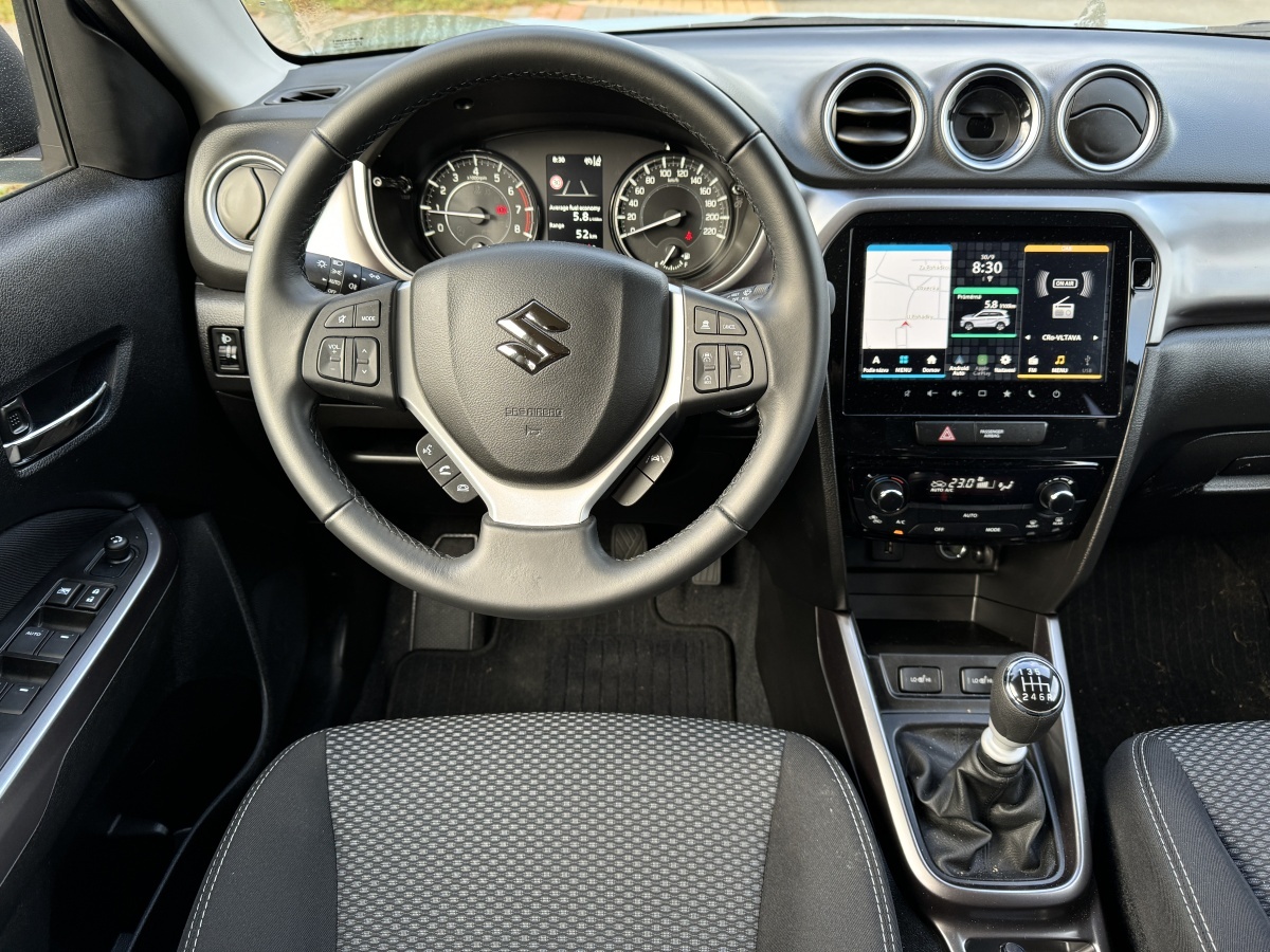suzuki-vitara-2024-29