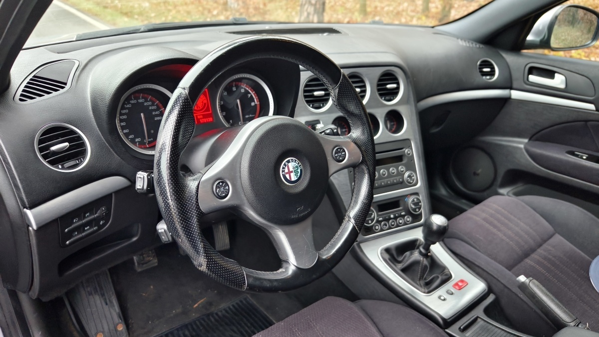 alfa-romeo-159-21
