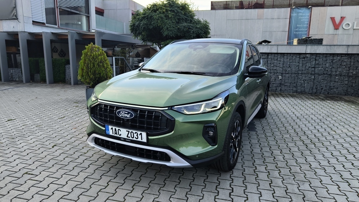 ford-kuga-facelift-2024-1