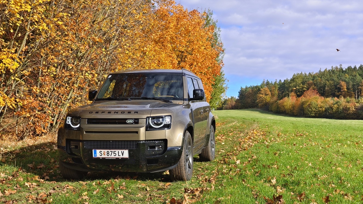 land-rover-defender-2024-16
