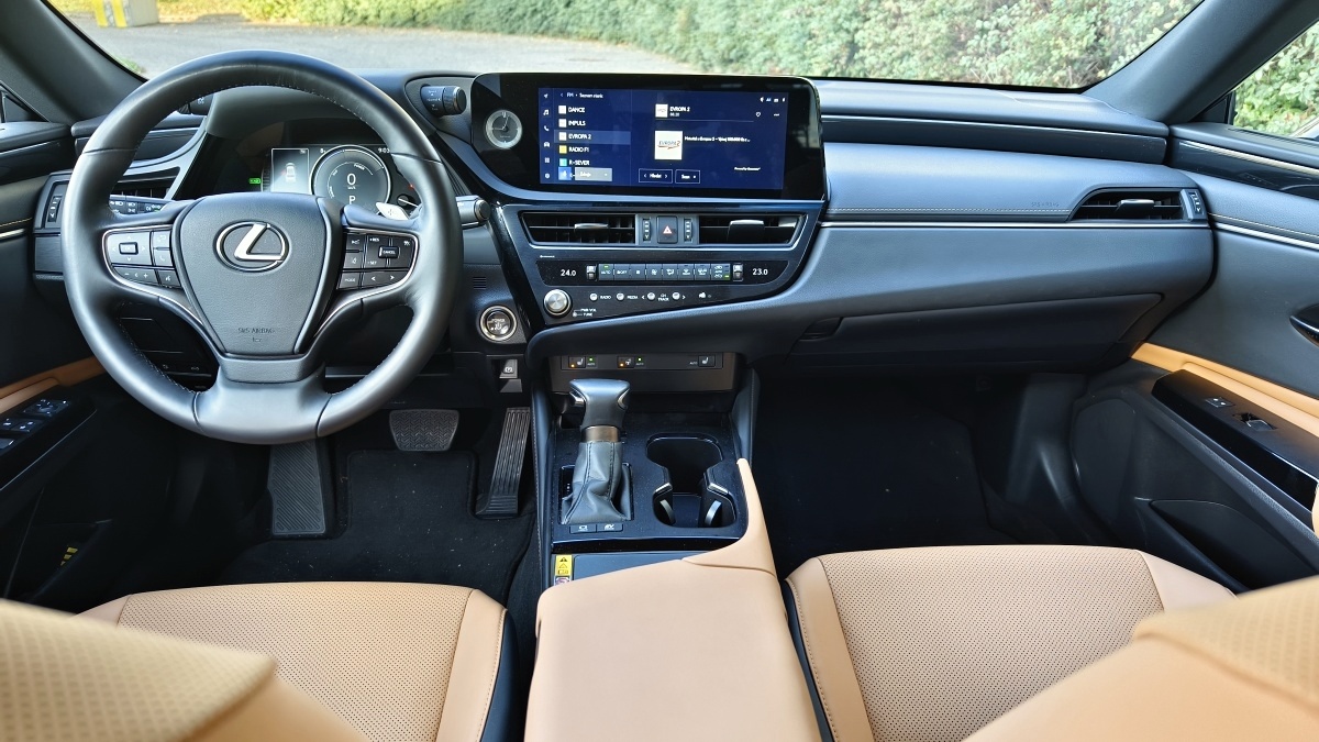 lexus-es-2024-36