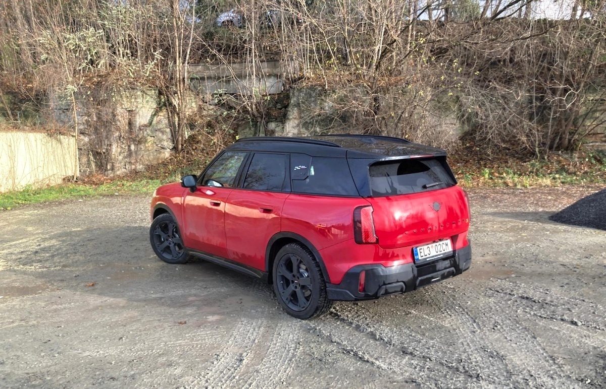 mini-countryman-ev-16