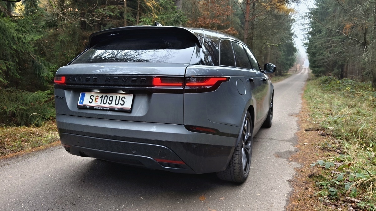 range-rover-velar-2024-28
