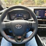 toyota-ch-r-2024-13