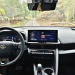 toyota-ch-r-2024-16