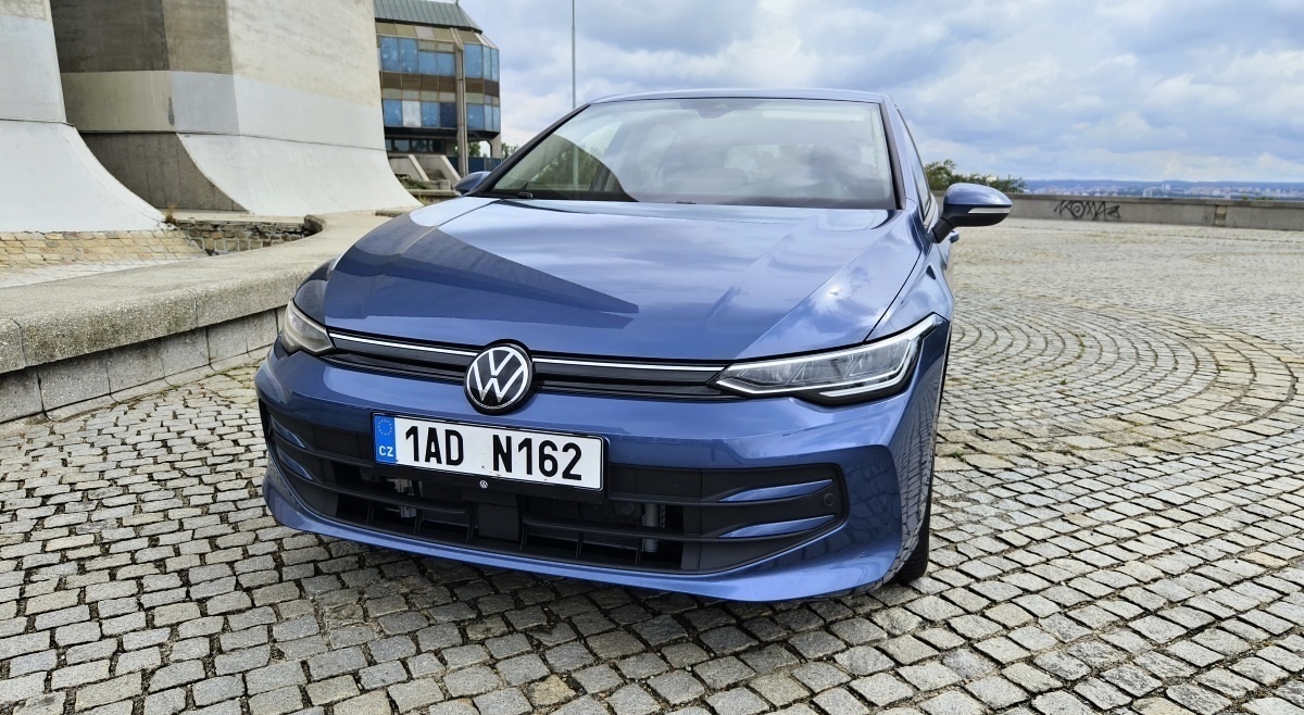 volkswagen-golf-facelift-2024-7
