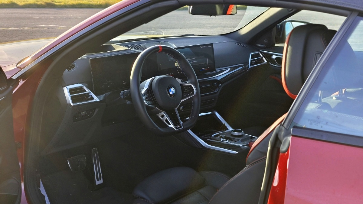 bmw-4-cabrio-2025-20