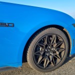 ford-mustang-gt-fastback-2025-14