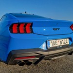 ford-mustang-gt-fastback-2025-16