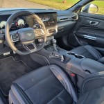 ford-mustang-gt-fastback-2025-18