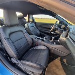 ford-mustang-gt-fastback-2025-20