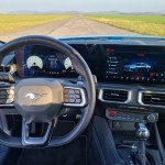 ford-mustang-gt-fastback-2025-21
