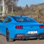 ford-mustang-gt-fastback-2025-7