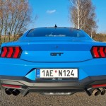 ford-mustang-gt-fastback-2025-8
