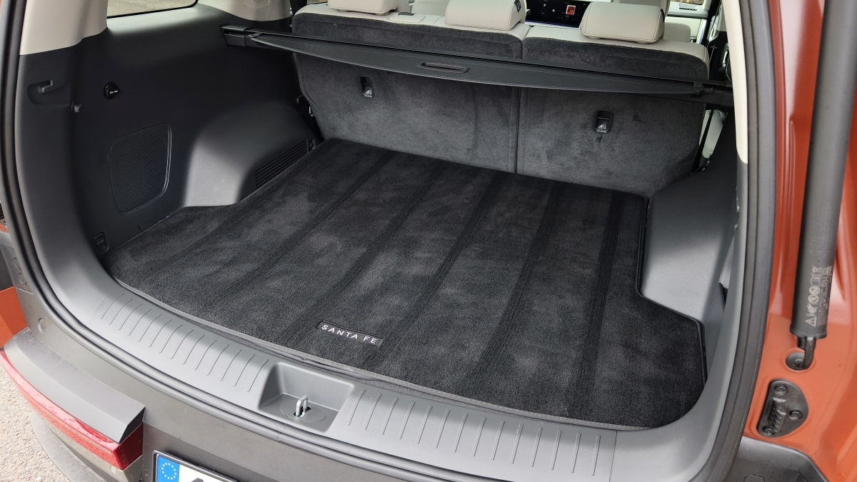 hyundai-santa-fe-2025-25