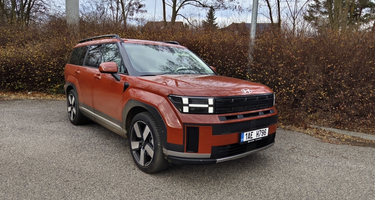 hyundai-santa-fe-2025-3