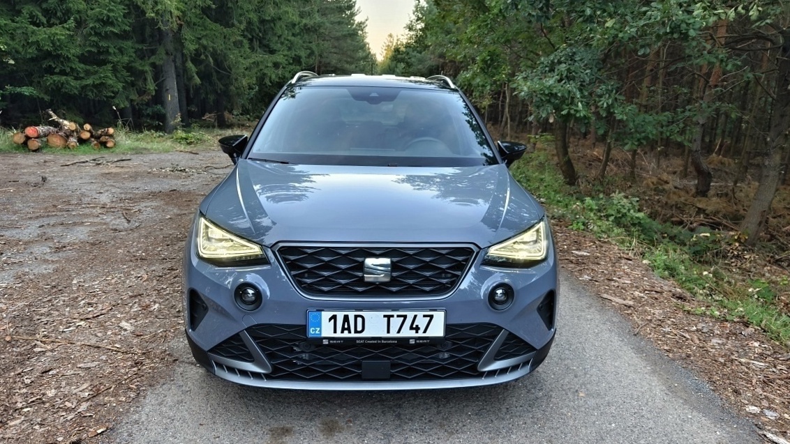 seat-arona-2025-3