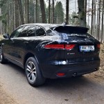 jaguar-f-pace-28