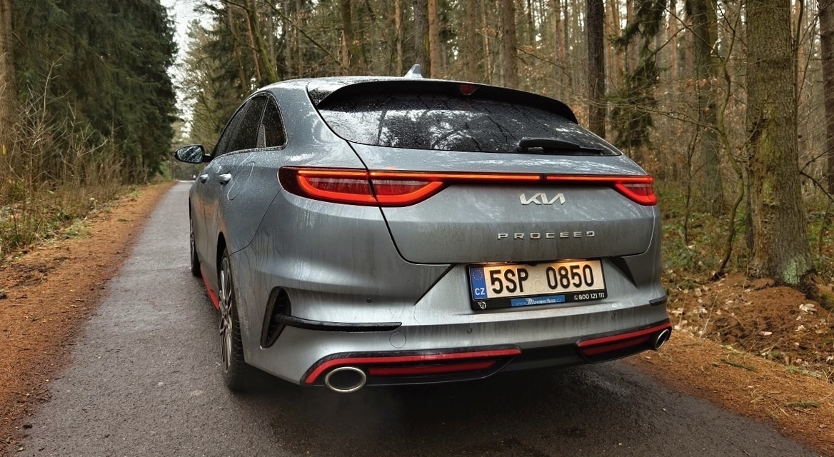 kia-proceed-gt-23