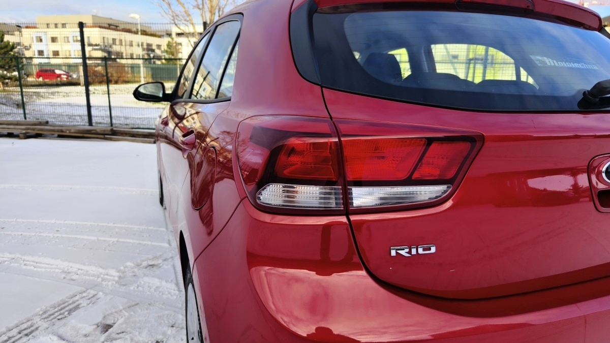 kia-rio-18