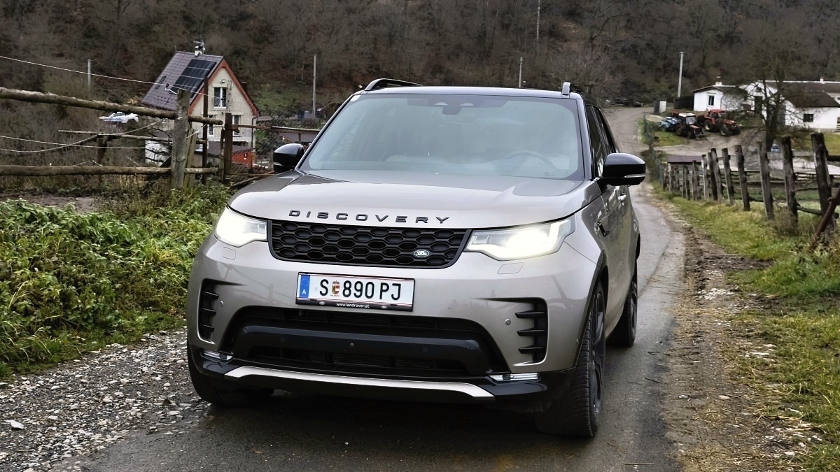 land-rover-discovery-2025-13