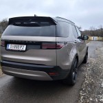 land-rover-discovery-2025-16